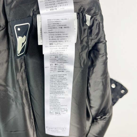 GUCCI NWT Women's NY Yankees Jacquard Lace Trim Long Puffer Coat Black Size L - Picture 14 of 16